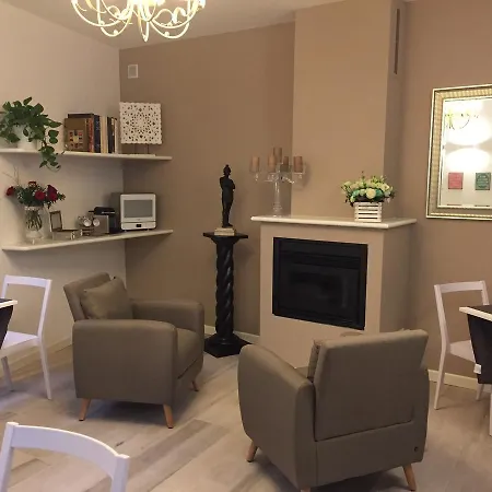 Residenza Elisa 2*
