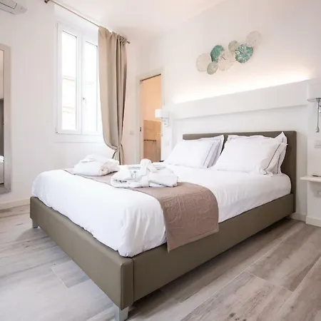 Residenza Elisa Bed & Breakfast Desenzano del Garda