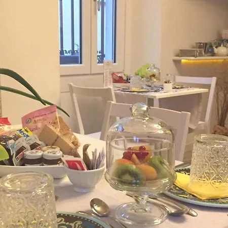 Residenza Elisa Desenzano del Garda