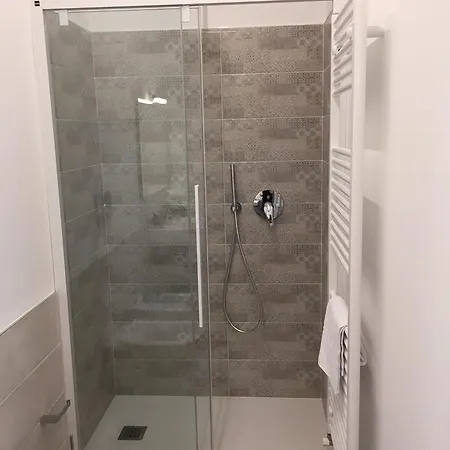 Nocleg ze śniadaniem Residenza Elisa 2*