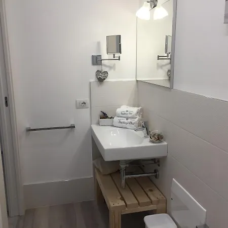 Residenza Elisa Nocleg ze śniadaniem Desenzano del Garda