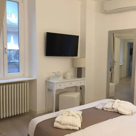 Residenza Elisa 2* Desenzano del Garda